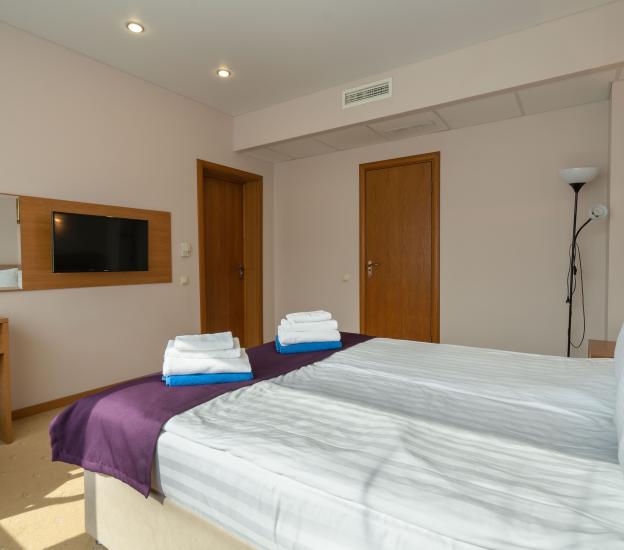room thumbnail